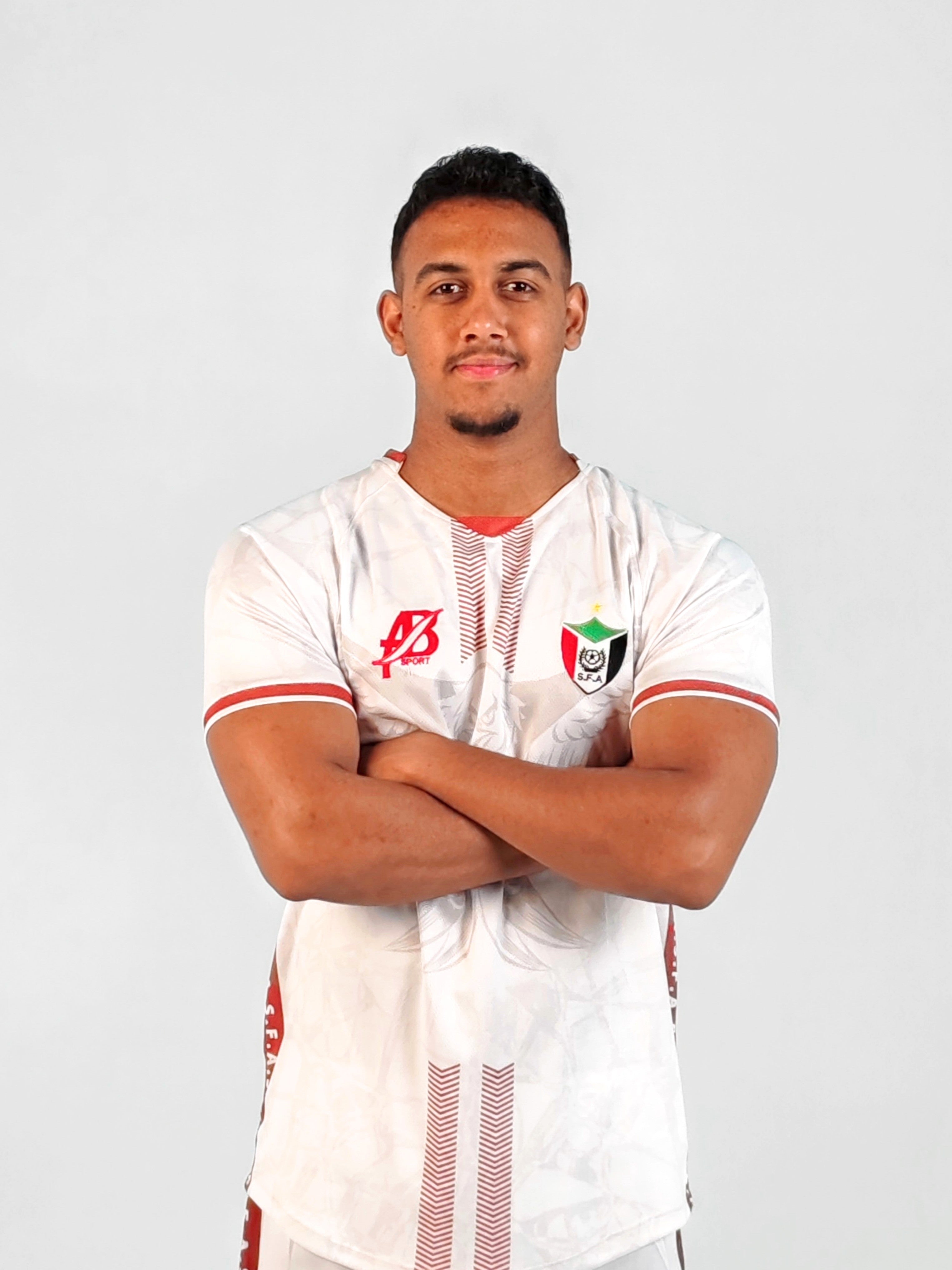 تيشيرت منتخب أبيض 2025